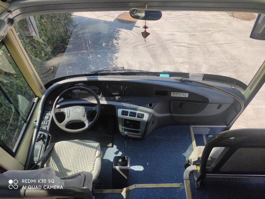Autobús usado asientos de ZK6127 55 Yutong motor de Weichai de 2014 años con la suspensión del resorte plano