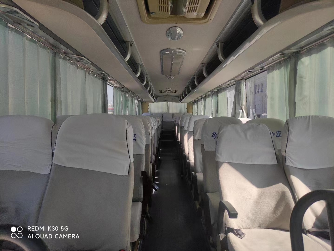 Autobús usado asientos de ZK6127 55 Yutong motor de Weichai de 2014 años con la suspensión del resorte plano