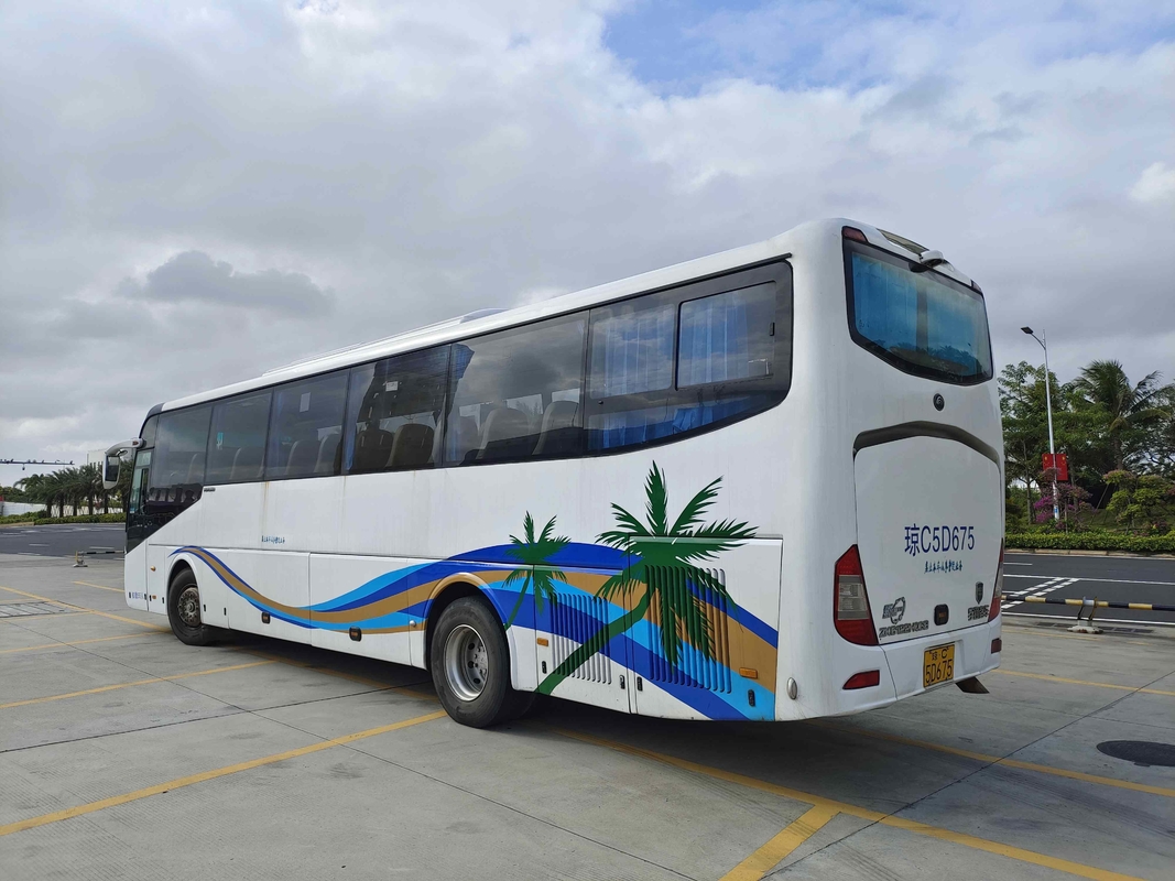 2015 años 55 Seater utilizaron la puerta doble del motor diesel del autobús Zk6122 LHD de Yutong