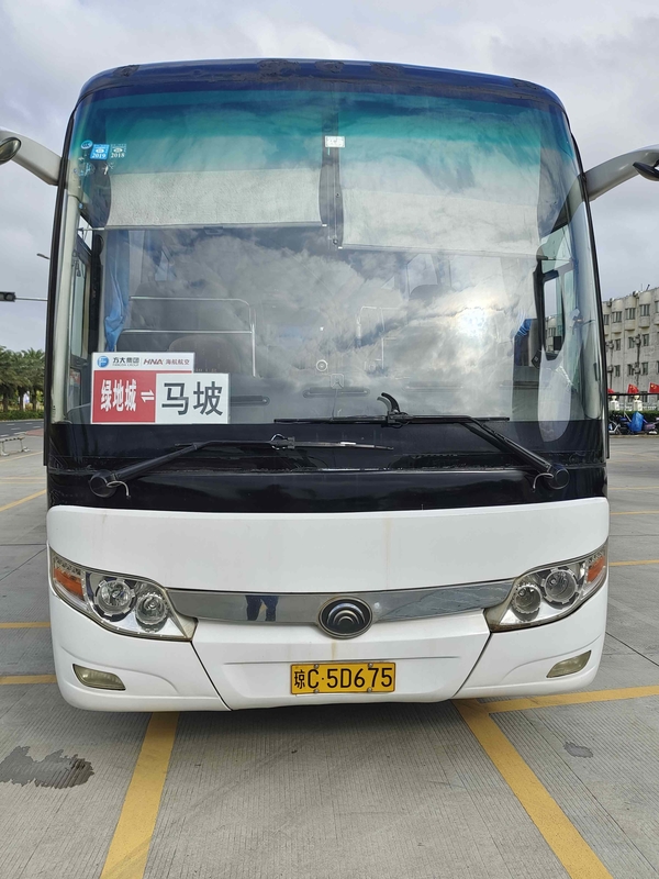 2015 años 55 Seater utilizaron la puerta doble del motor diesel del autobús Zk6122 LHD de Yutong