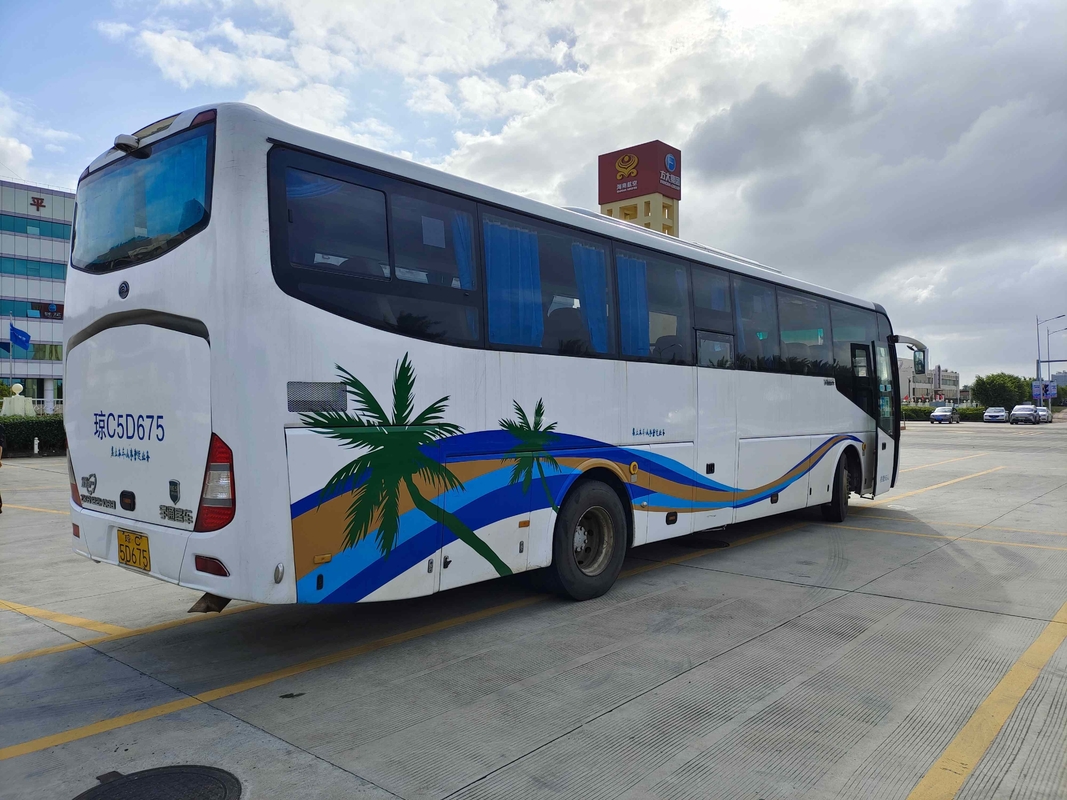 2015 años 55 Seater utilizaron la puerta doble del motor diesel del autobús Zk6122 LHD de Yutong