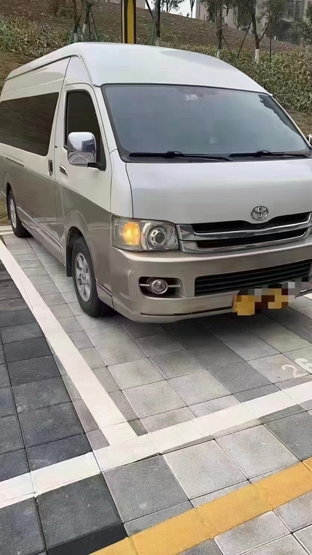 2018 Mini autobús usado asientos del año 13 con motor delantero Toyota Hiace Bus con techo alto