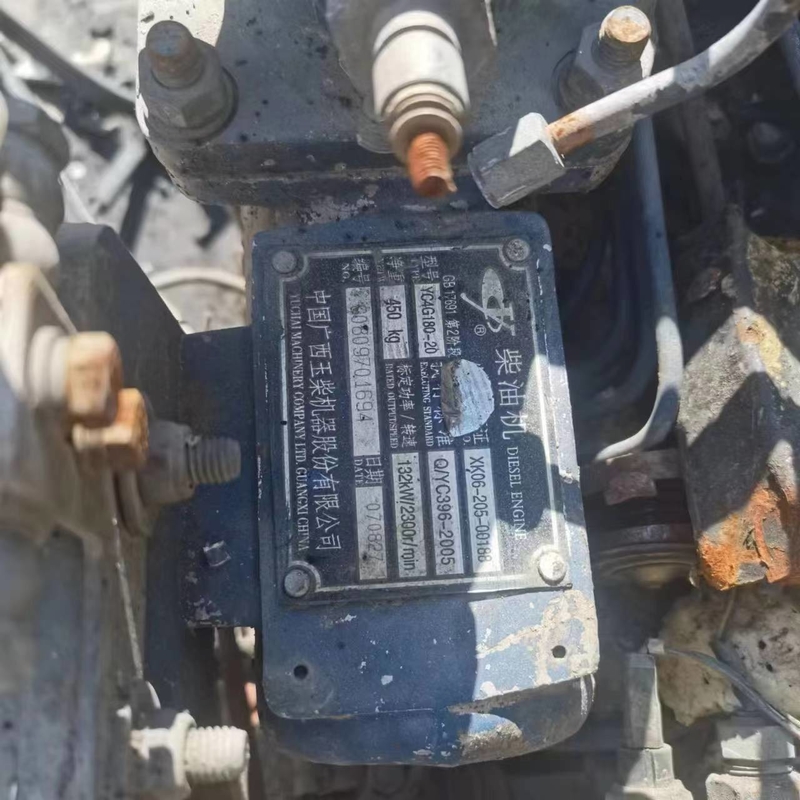 El euro 2 utilizó el motor diesel YC4G180-20 With180Hp de Yuchai para el camión volquete de Howo del autobús de Yutong