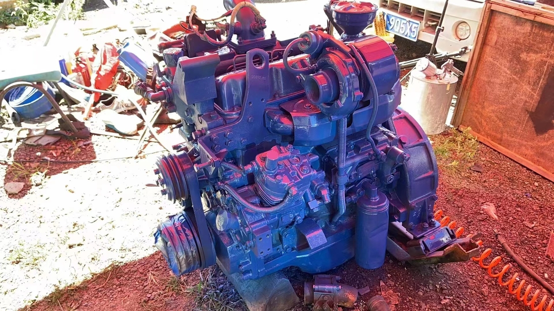 El euro 2 utilizó el motor diesel YC4G180-20 With180Hp de Yuchai para el camión volquete de Howo del autobús de Yutong