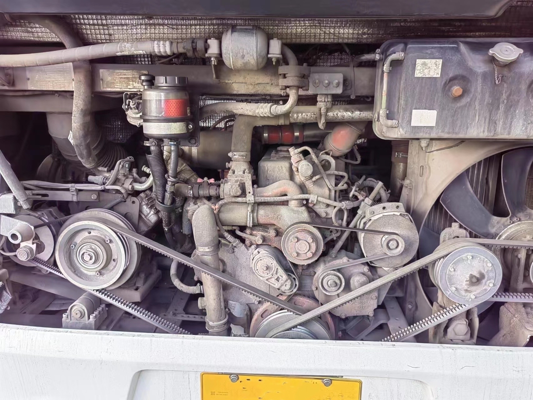 Yutong Bus Zk6115 Coach usado 47seater Left Hand Drive Buses China Brand EuroV Diesel Engine