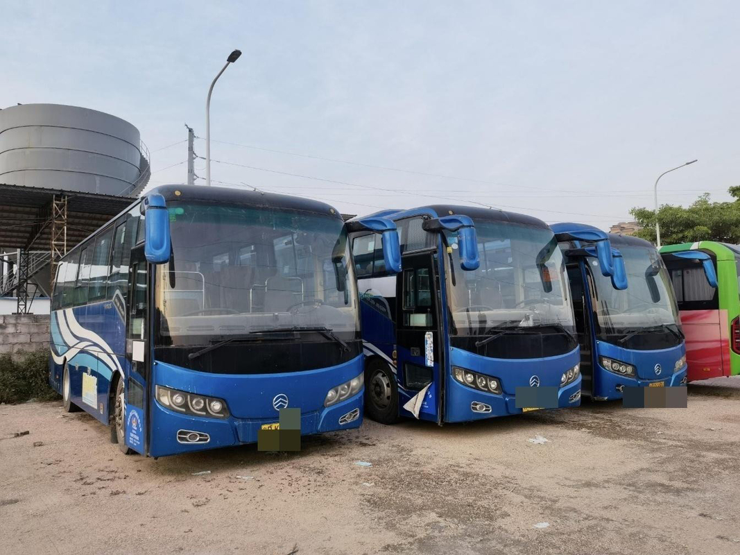 Autobús diesel de lujo del euro 3 de Rhd Lhd de la mano del autobús segundo de Bus Used Kinglong del coche en venta