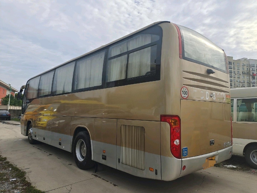 El coche usado Bus Left Hand del viaje de los asientos de Bus Higer 47 del coche conduce los autobuses diesel