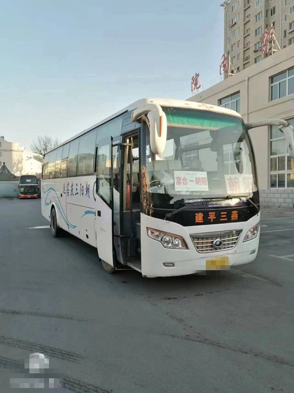 El servicio de autobús usado los asientos ZK6102D de 2014 años 44 utilizó los autobuses y a los coches con Front Engine