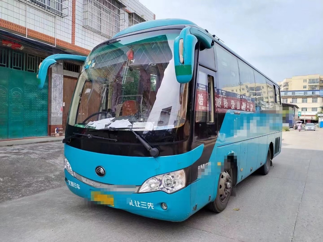 el 2do autobús de la mano utilizó el autobús del autobús Zk6808 33 Seater de Yutong con LHD que dirigía los motores diesel