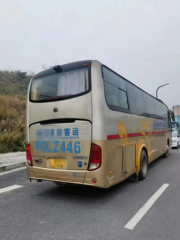 Los asientos usados de Yutong Bus ZK6110 51 del coche 2013 dirección del año RHD utilizaron los autobuses de lujo