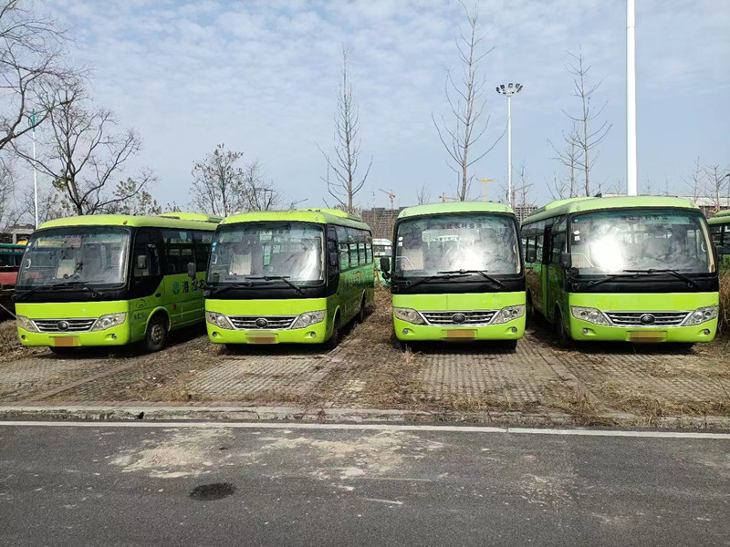 Segunda mano Mini Bus 26 Seater 2015 autobús Front Engine Used Supplier del año ZK6729