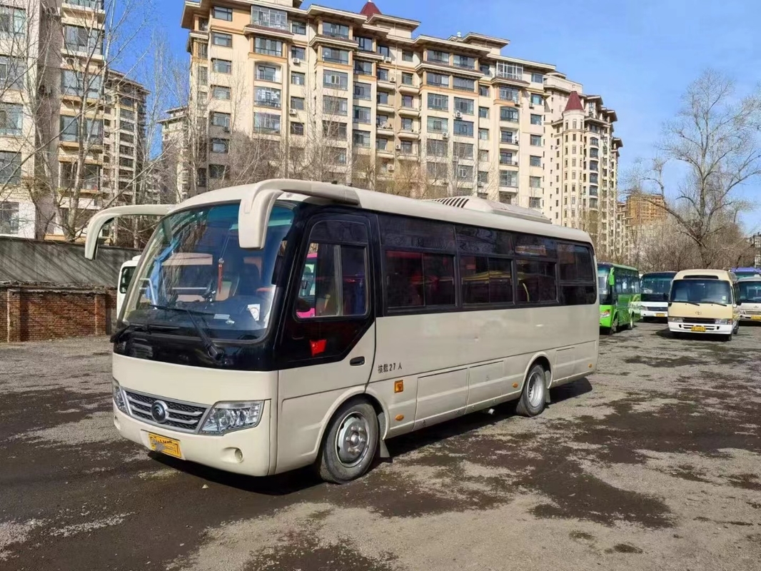 El autobús usado Front Yuchai Engine del pasajero 2017 mano Yutong del año segundo transporta deslizar Windows 27 asientos