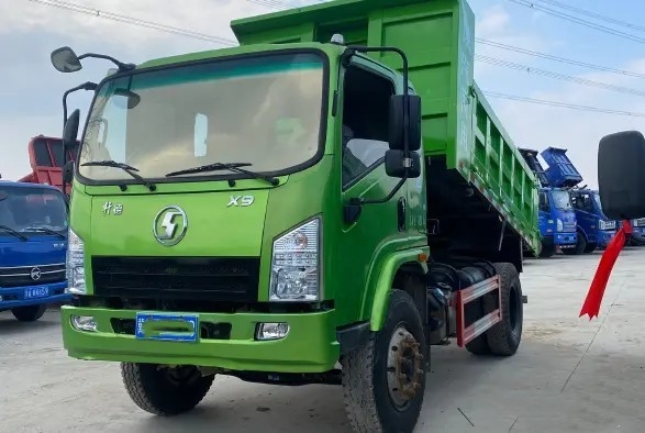 Carga clasificada 15.37t de la caja de cambios rápida del color verde SHACMAN SX3310 del camión volquete 150hp 4×2 de la explotación minera
