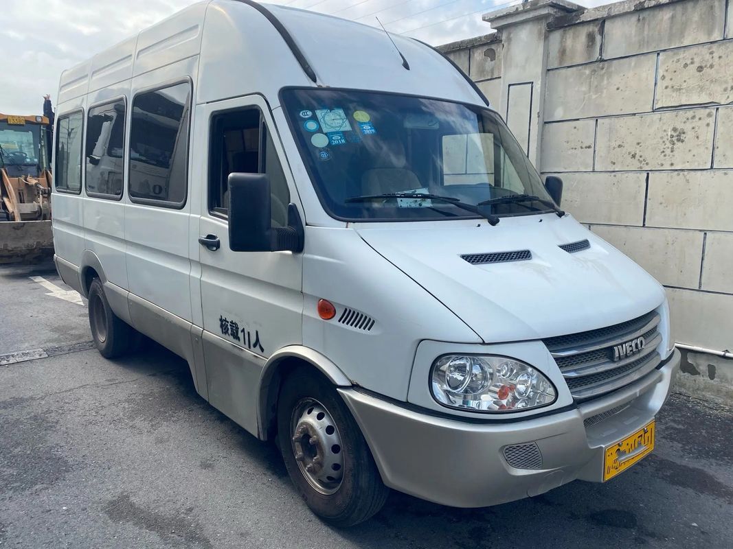 Minivan de segunda mano con motor delantero, 11 asientos, puertas traseras, aire acondicionado, techo alto, 140 CV, minibús usado NJ6604