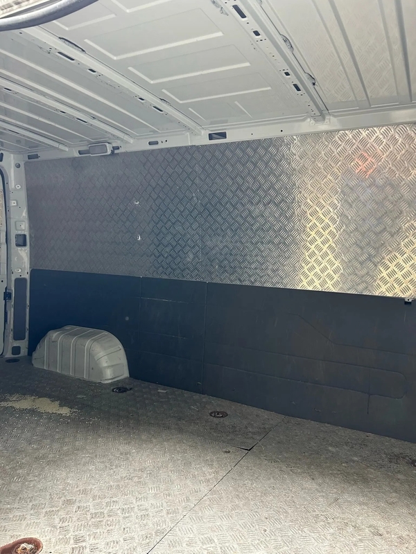 Mini Vans High Roof usado 12 asientos Front Engine 6 mide mano MAXUS SH5041 del EURO IV del motor diesel la 2da
