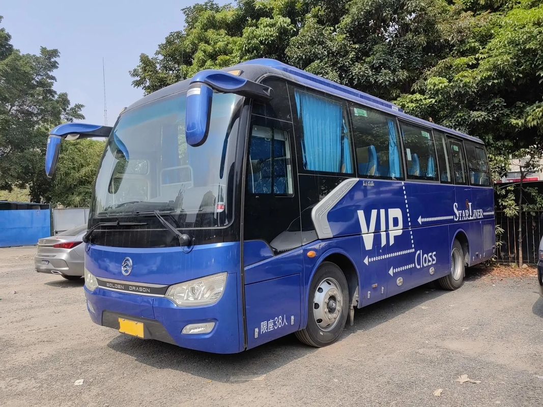 2dos asientos del motor 220hp 38 de Yuchai del autobús de la mano que sellan la ventana 8,7 metros de Dragon Bus de oro usado XML6887