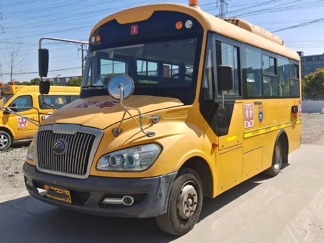 El aire/acondicionado amarillo de Front Engine Sliding Window With de los asientos del color 27 del autobús escolar de la segunda mano utilizó el autobús ZK6609 de Yutong