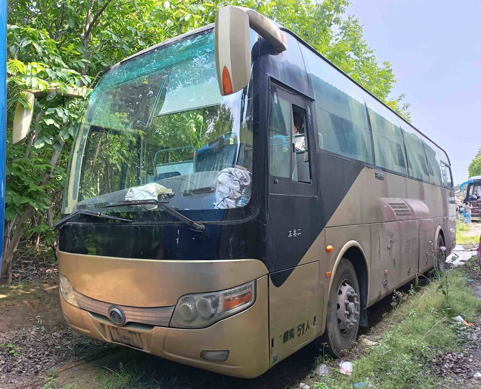 El joven Tong Bus 51 asienta el EURO de oro III de la ventana del lacre del color que 10,5 metros de motor posterior utilizaron el autobús ZK6110 de Yutong