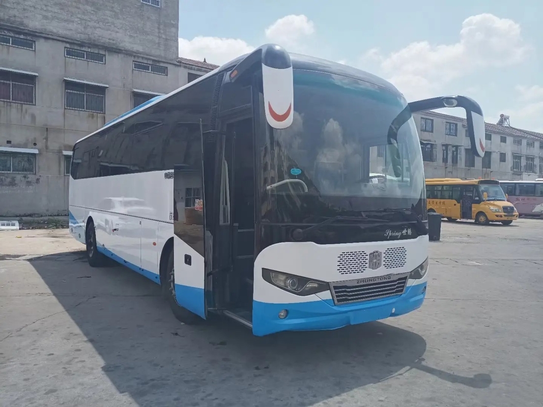 Autobús usado Front Engine de la iglesia 6 asientos del resorte plano 45 de los cilindros 220hp con el aire acondicionado Zhongtong LCK6108D