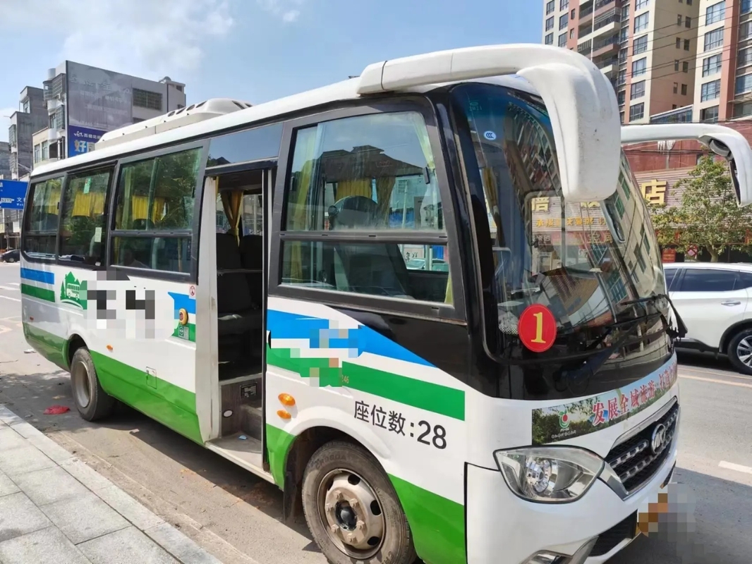 Ford Minibus Front Weichai Engine usado 28 asienta la ventana de desplazamiento que 2020 años 7 miden el 2do autobús HFF6739 de Ankai de la mano