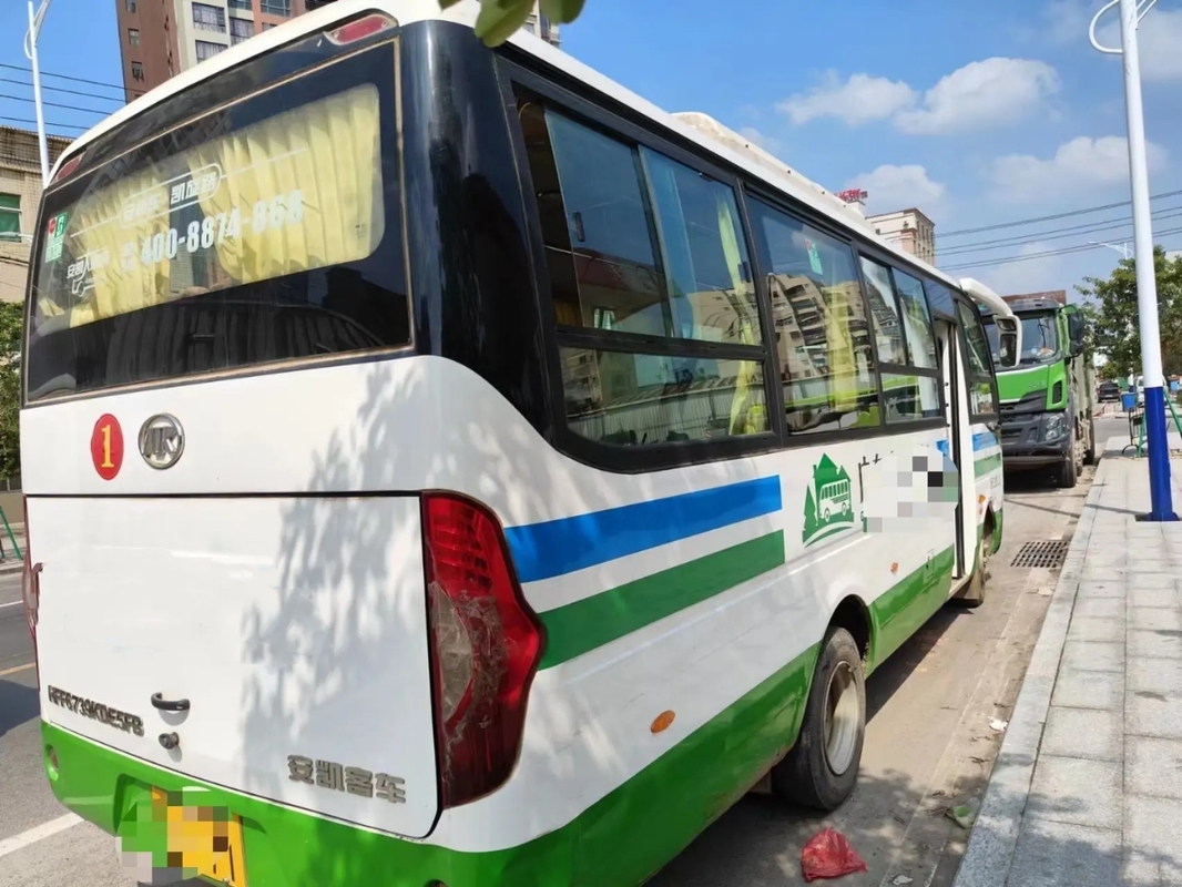 Ford Minibus Front Weichai Engine usado 28 asienta la ventana de desplazamiento que 2020 años 7 miden el 2do autobús HFF6739 de Ankai de la mano