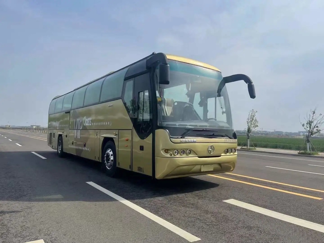 Puerta media usada del pasajero del autobús 39 de los asientos de Weichai del color de oro comercial del motor 336hp 12 metros de autobús BFC6120 de Beifang