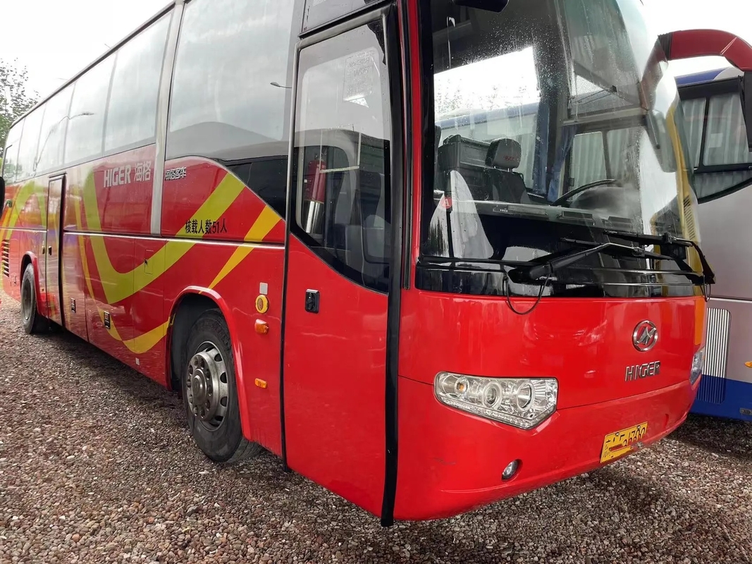 el color rojo de los 2dos de la mano del coche asientos de Middle Passenger Door 51 10,5 metros de motor de Yuchai utilizó un autobús más alto KLQ6109