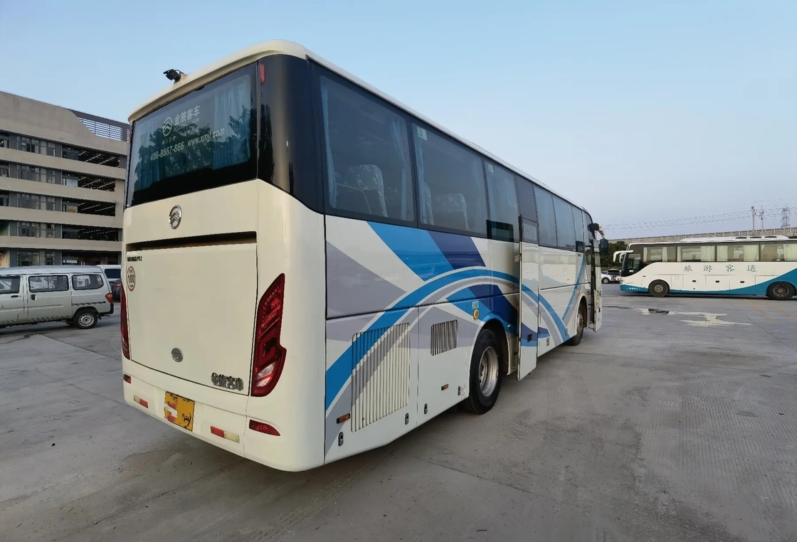 Los coches de lujo usados 2 puertas el 80% nuevos 47 asientan el 2do motor de oro 6 Cyliders de Dragon Bus XML6102 Yuchai con el aire/acondicionado