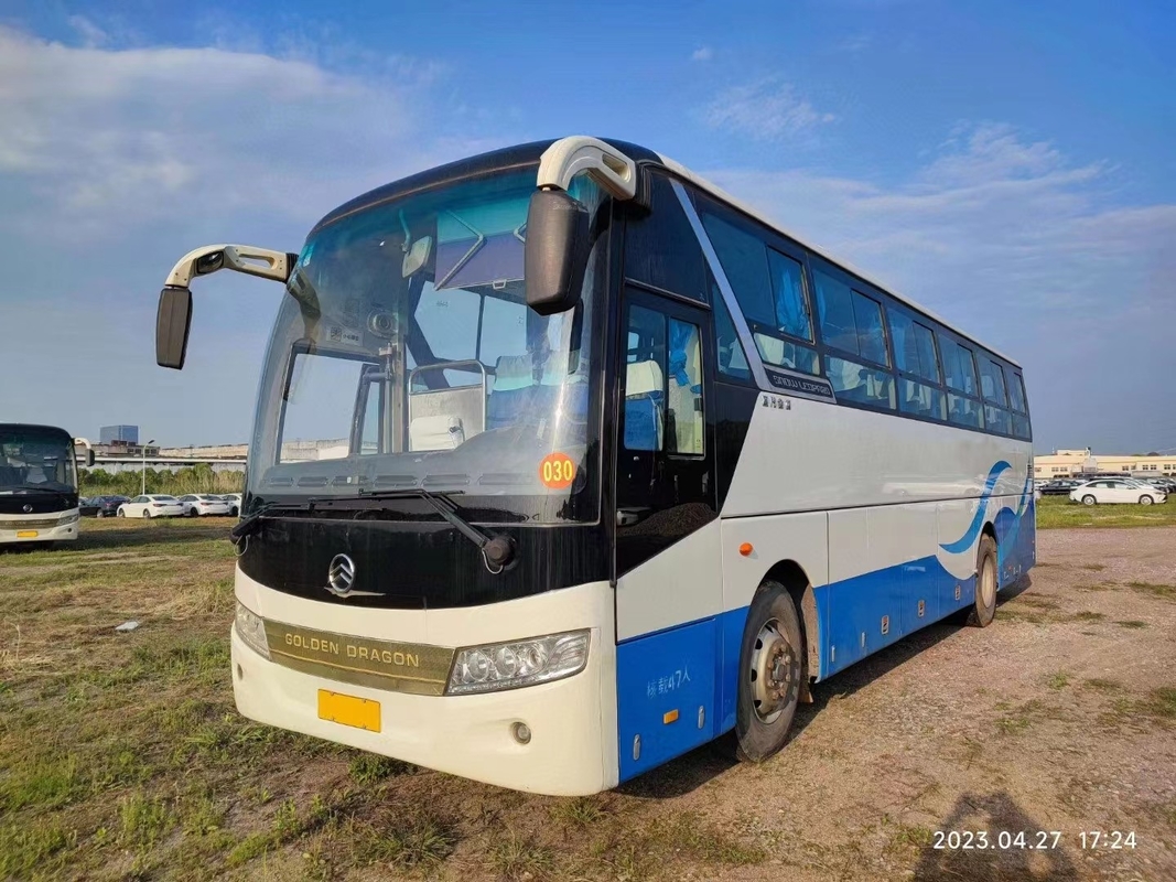 Autobuses y autocares de segunda mano 47 asientos Compartimento para equipaje Puerta central Motor raro usado Golden Dragon Bus XML6113