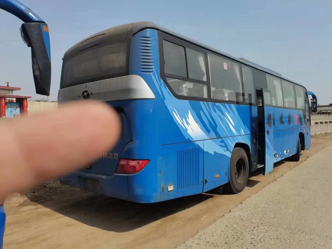 Autobús más alto usado KLQ6115 del autobús del color 59 de los asientos de Yuchai del motor 280hp 2+3 de los asientos de la disposición de la 2da impulsión azul diesel de la mano