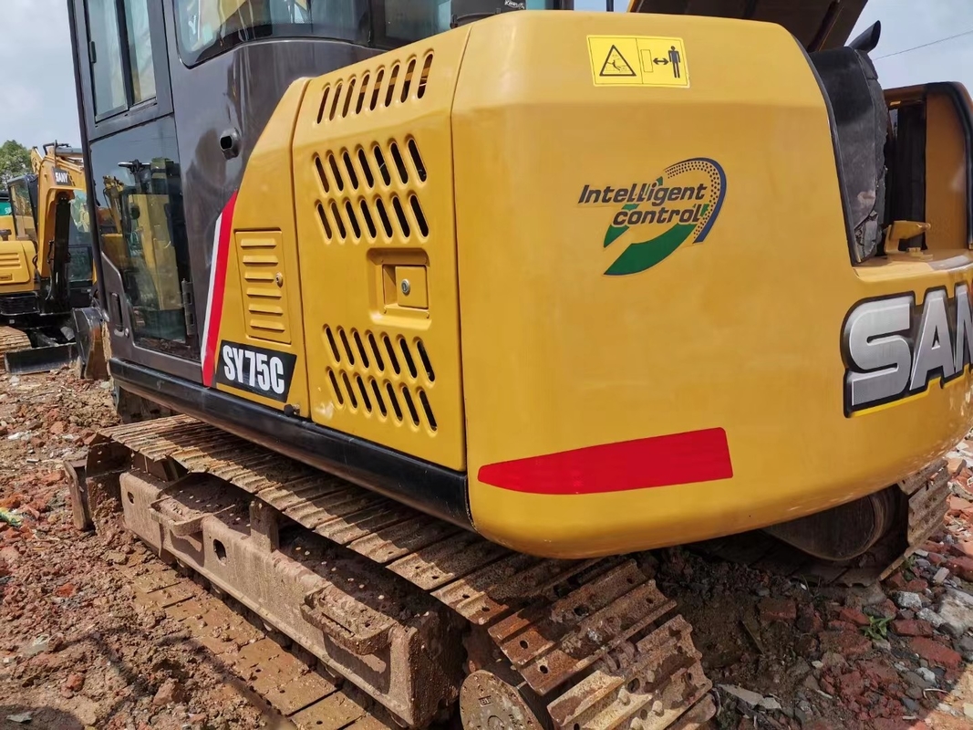 El camión de segunda mano 7 toneladas de excavador usado Isuzu Engine de SANY 4 cilindros gasolina la capacidad 150L del depósito