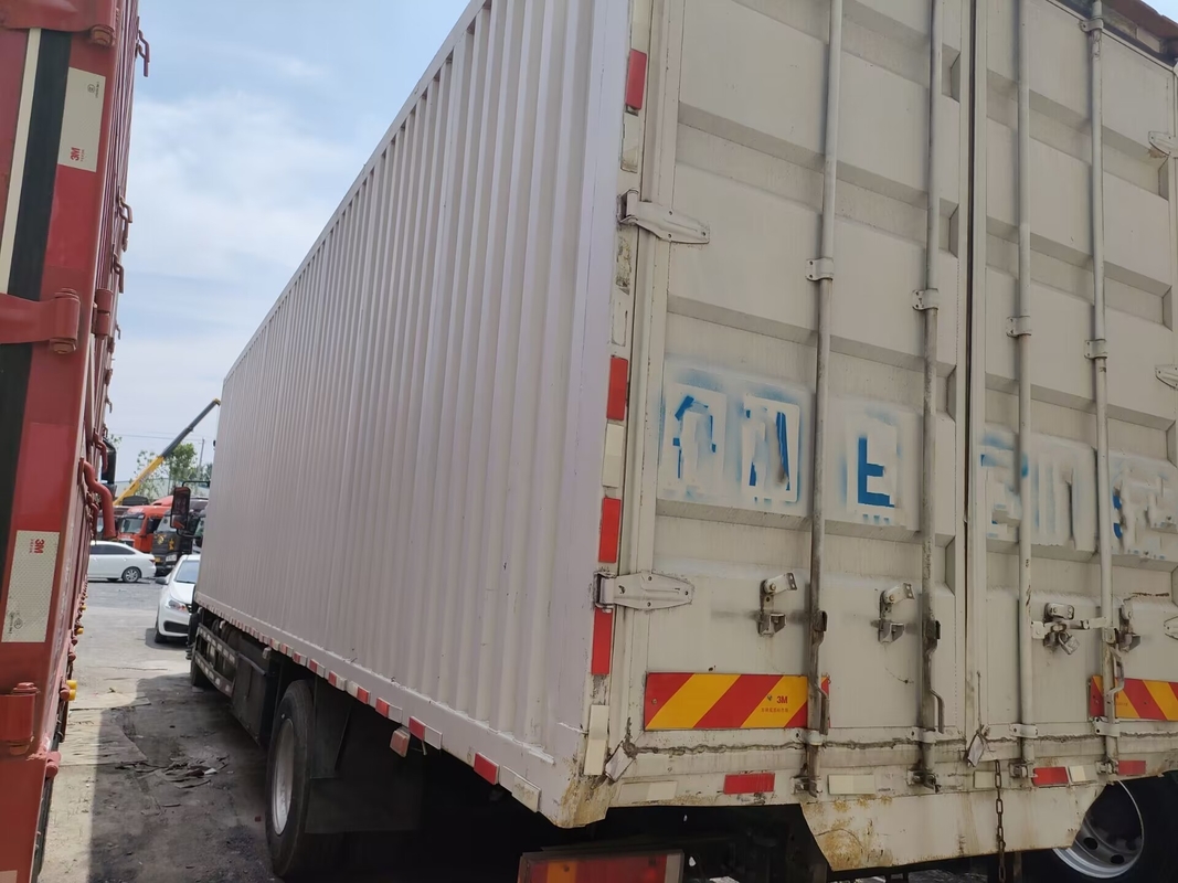 Caja de cambios rápida usada de Cummins Engine 245 HP de los camiones del cargo 10 metros de alta cabina larga Dongfeng Van Truck del tejado