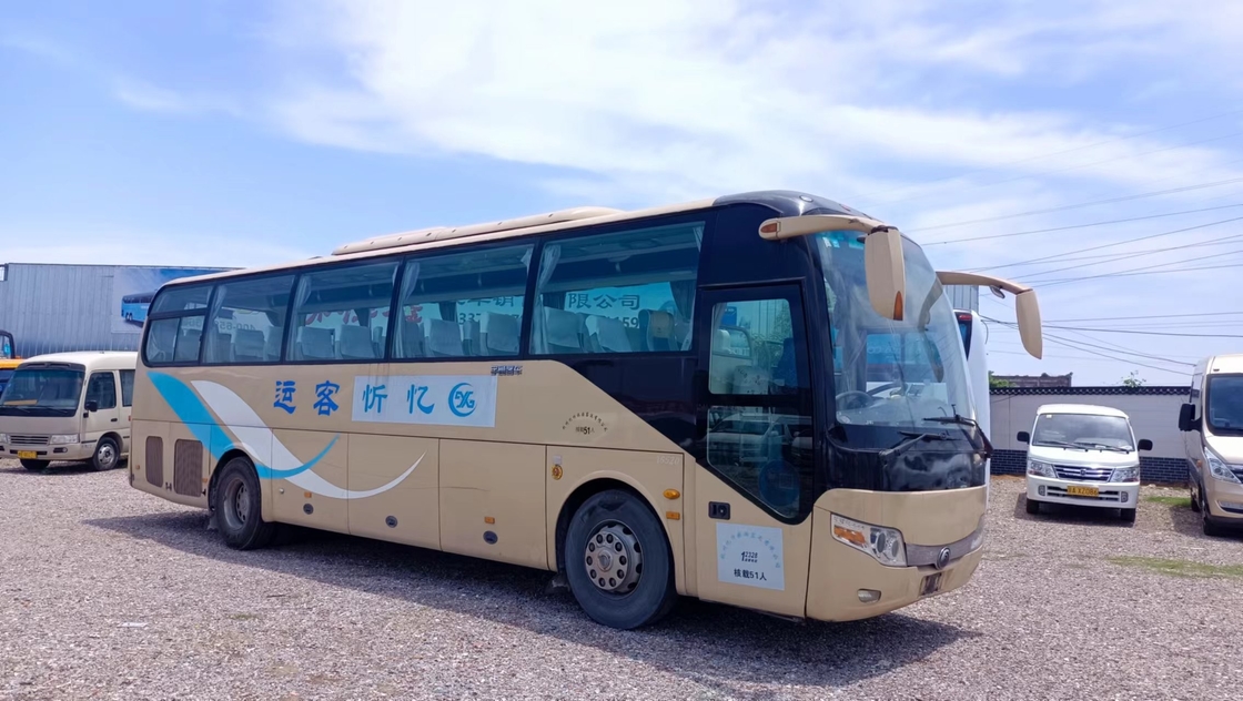 Aire acondicionado usado de los asientos del color 51 del rosa del autobús del viaje 11 metros de equipaje mano grande Yutong ZK6110 del compartimiento de 2da