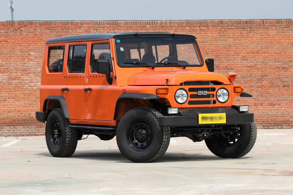 Venta de SUV BAW 4*4 Conducción en modo 6 velocidades con transmisión manual Motor de aceite fuera de carretera