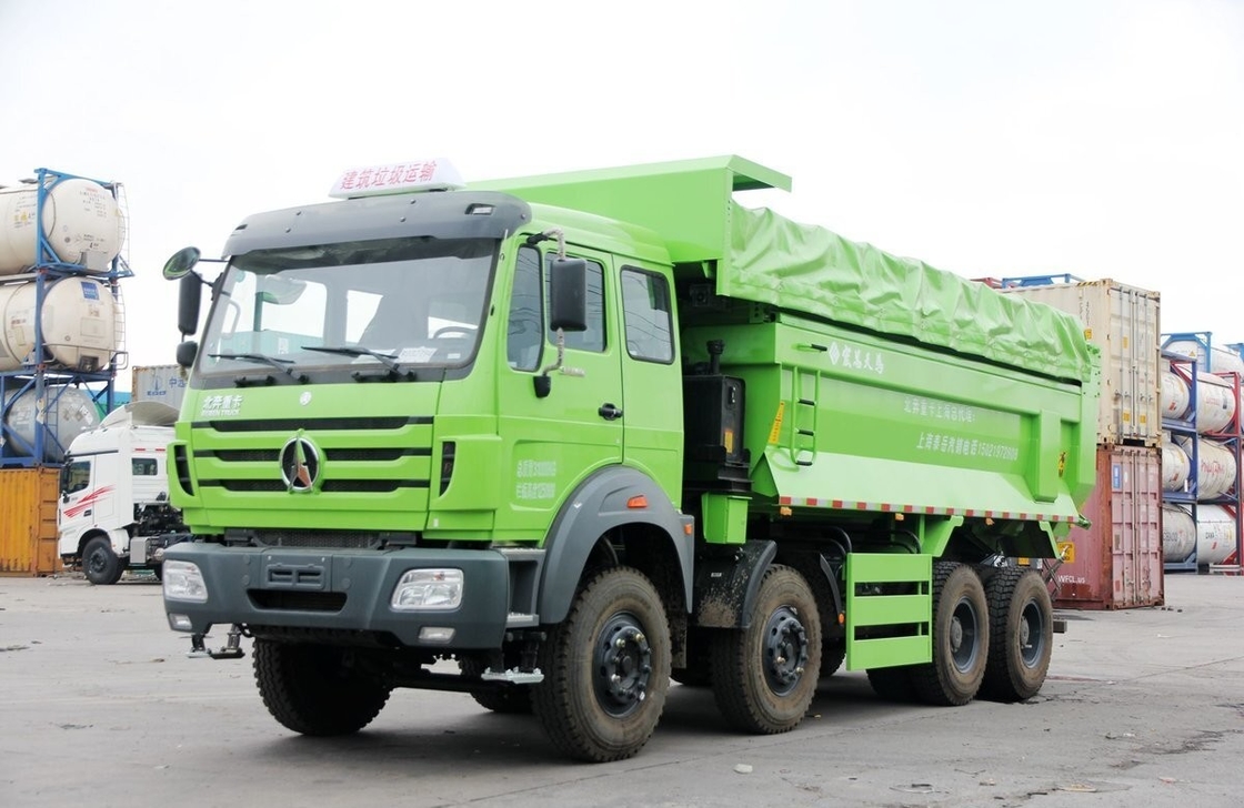 Beiben 8x4 Muck Tipper Camiones pesados usados Cabina de fila única y media 12 llantas