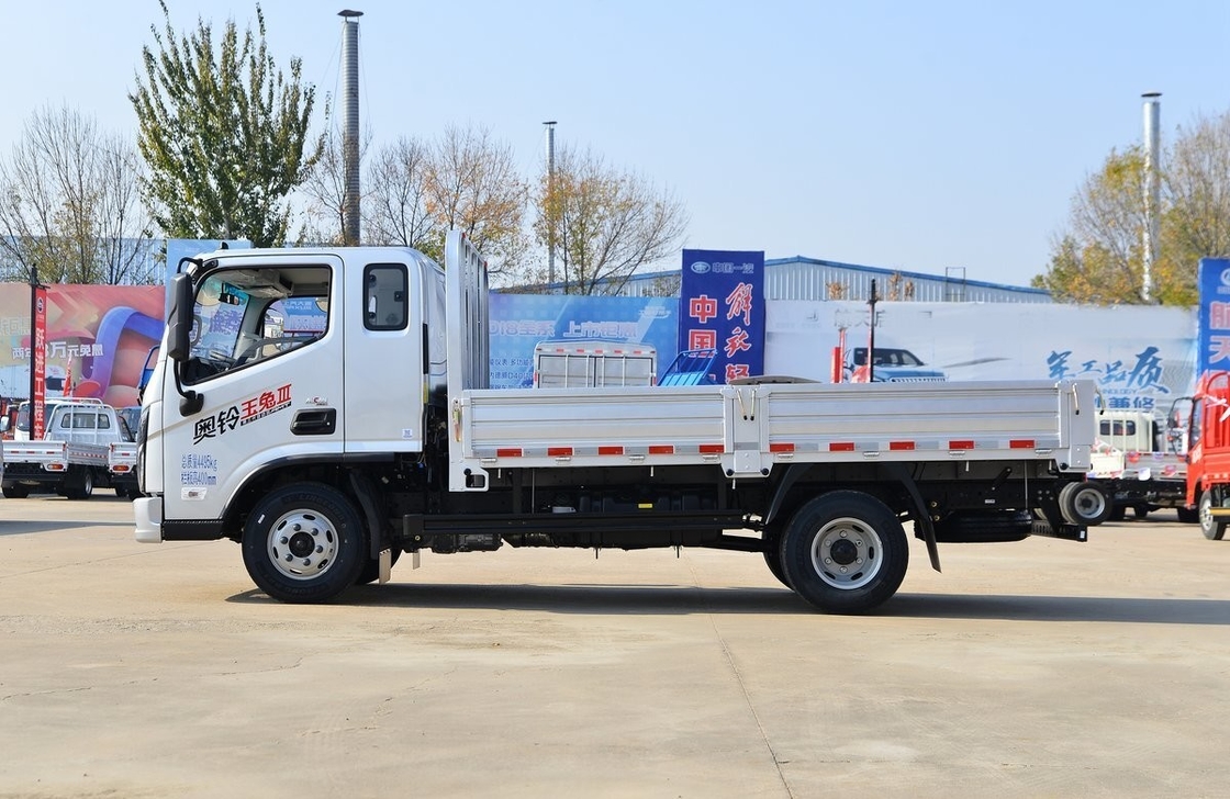 Camión ligero Foton Camiones comerciales usados 4*2 Modo de conducción 158hp AMT Diesel