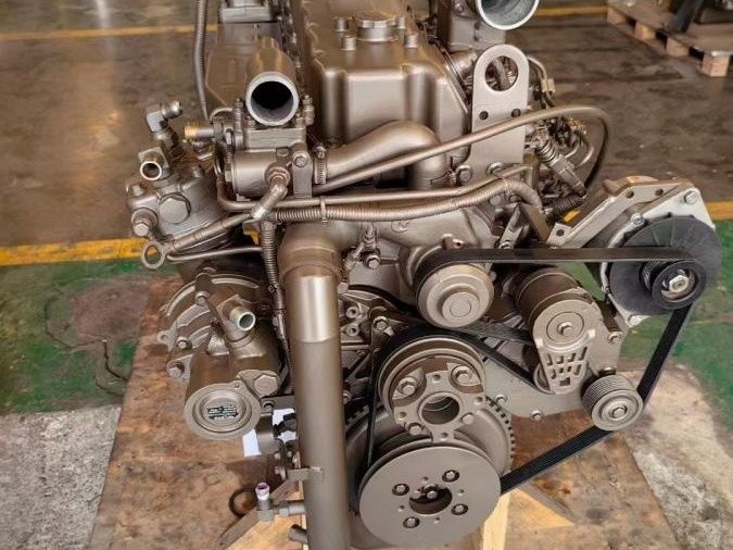 Repuestos de autobuses de segunda mano YuChai6L260-42 Motor Euro 4 Diésel 260 caballos de fuerza máximos