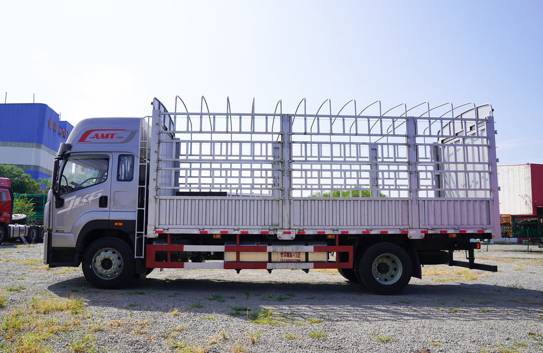 Camión de carga ligero de segunda mano caja de cambios rápida AMT 4 * 2 modo de conducción caja de cercas cabina de techo alto