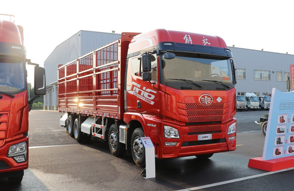 Camiones de carga usados para la venta en China Jiefang CNG 460hp de trabajo pesado de cabina única y media