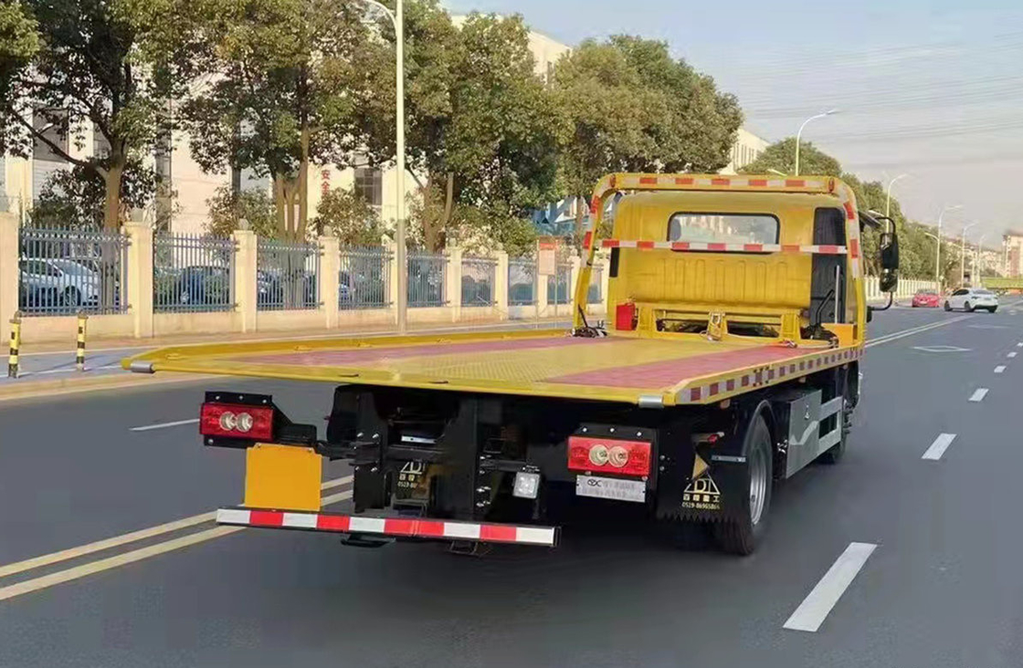 Nuevo camión destructor Foton 4 * 2 camión de remolque 3800mm Base de ruedas 3 toneladas Capacidad de carga