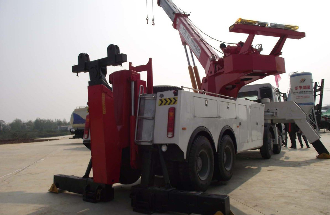 Camión de remolque de marca china Sinotruck Howo 8*4 Camión de remolque de uno a uno 6-12 toneladas Euro 3