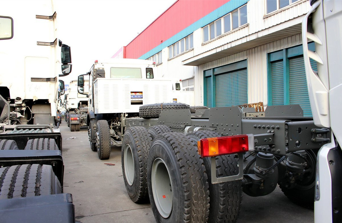 Camión Sino Tipper Howo Dumper Chasis 8×4 Cabina única 2 asientos GNL 290hp 9,2 metros de largo