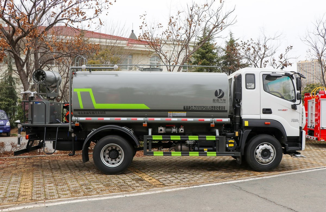 4x2 camión de rociadores de agua de cabina única y media de marca china Foton 11,5m3 Capacidad de tanque