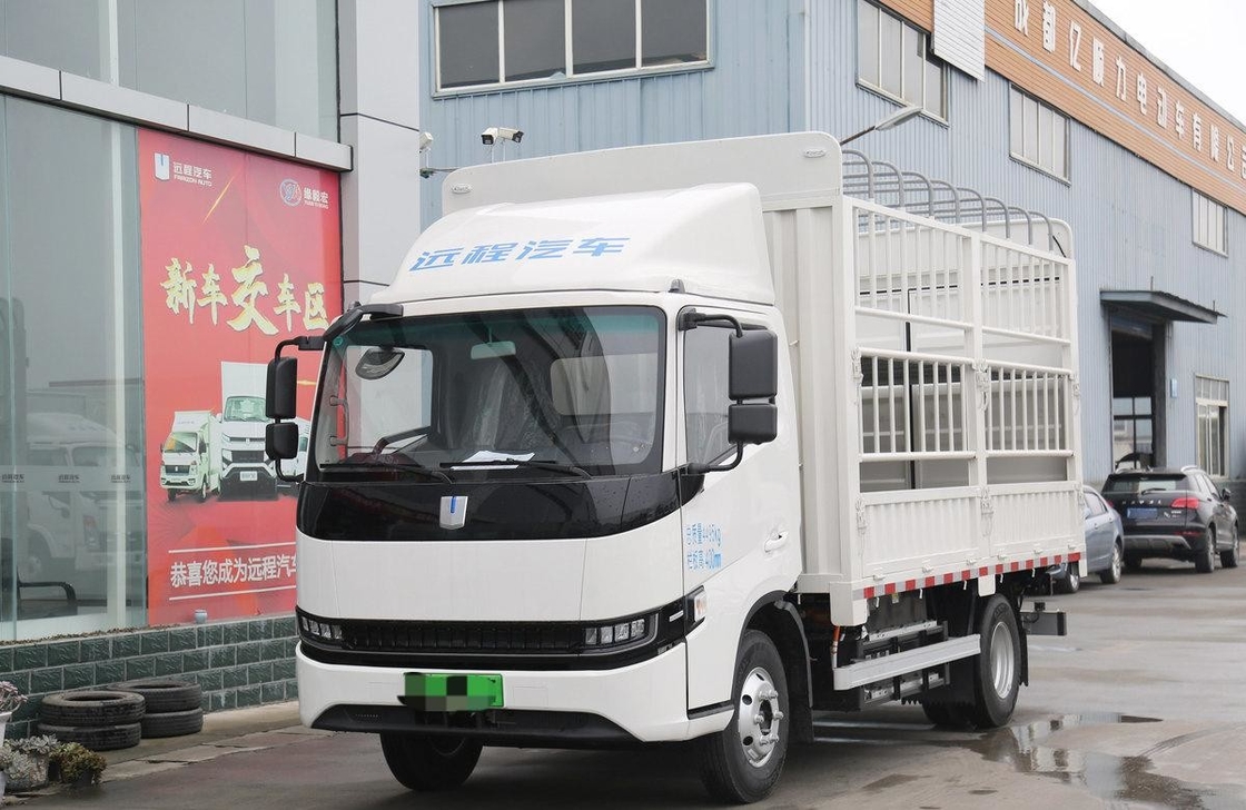 Camioneta de caja de cerca Camioneta ligera de 1,5 toneladas Carga útil Camión de carga eléctrica 4 * 2 Cabina única