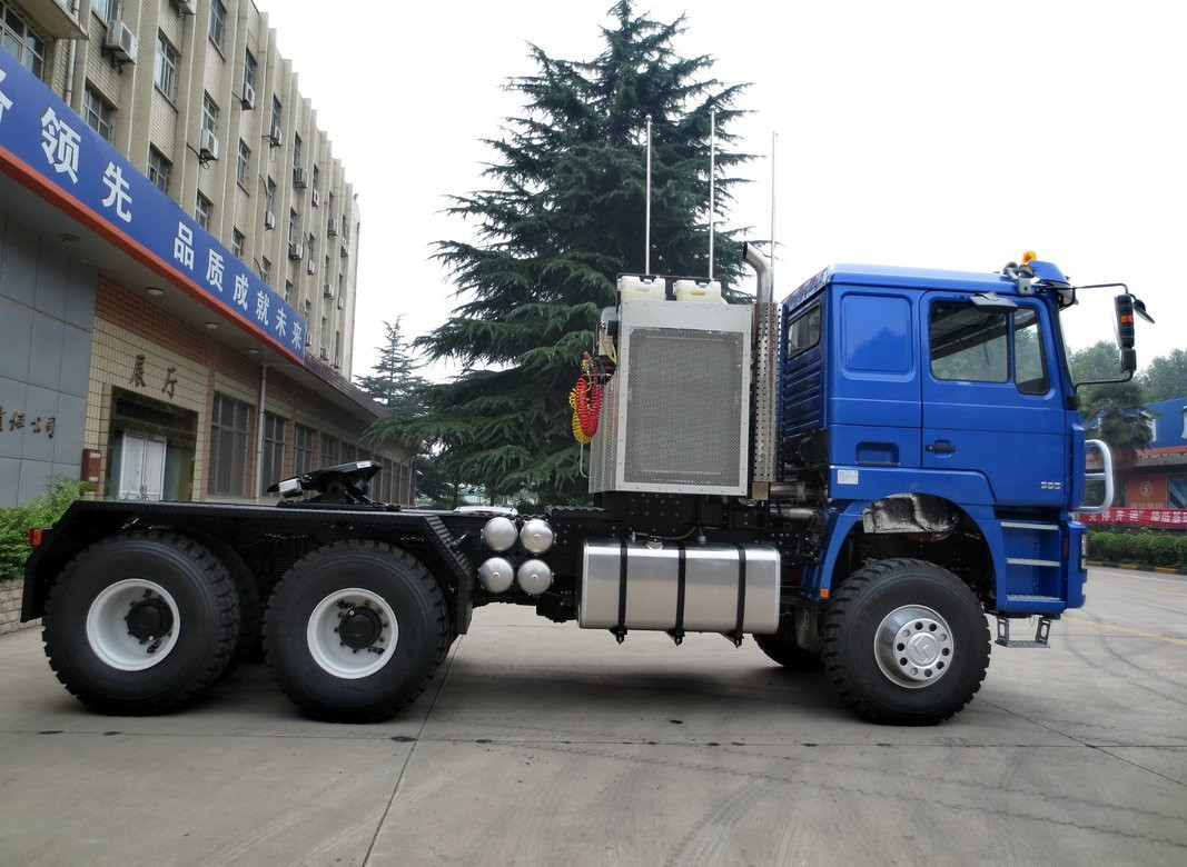 Camiones tractores usados 6 * 6 con tracción completa Shacman Prime Mover Cummins 600hp Motor con 10 neumáticos