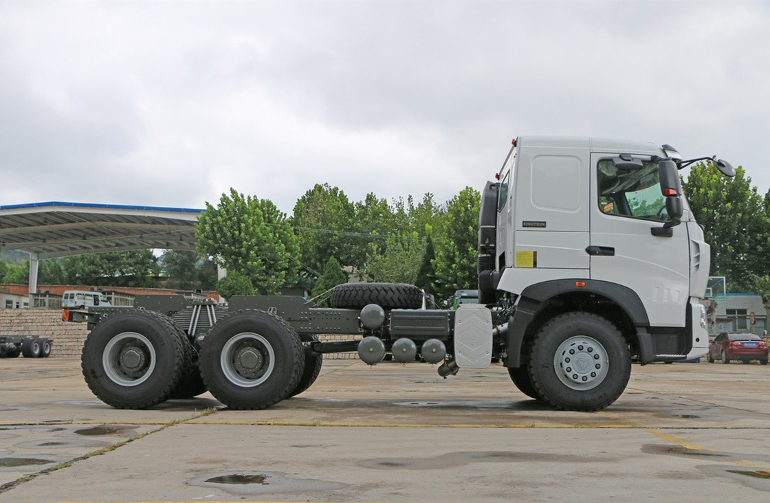 Camión Howo 2023 Cabina plana con cama 6 * 4 Howo A7 Chasis Euro 4 Emisión 420HP