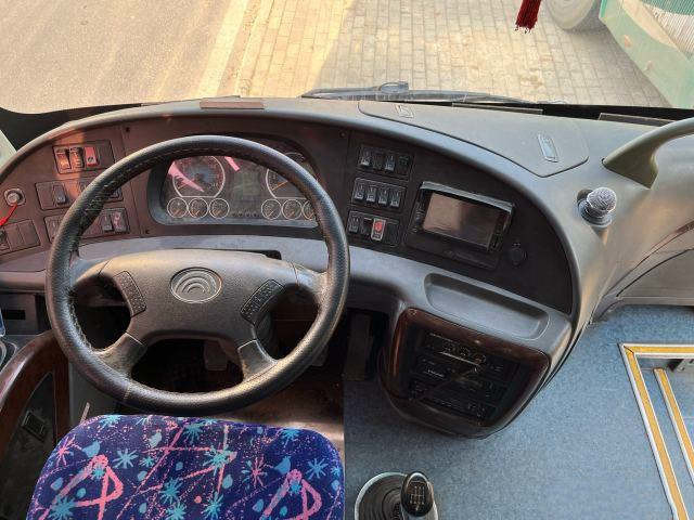 39 asientos YUTONG Autobús de segunda mano, autobús diésel usado 2010 año Euro III estándar de emisiones