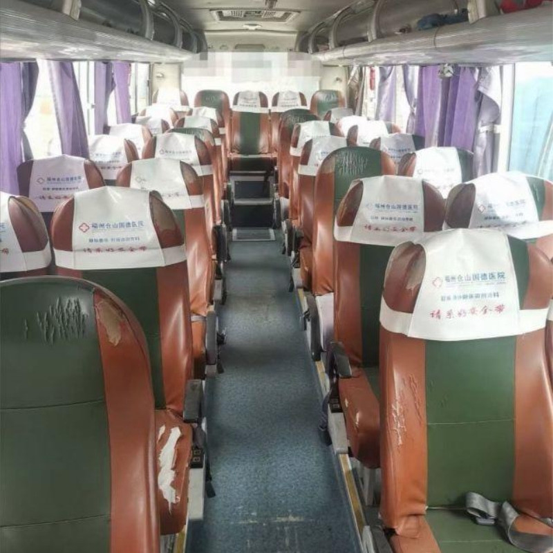 ZK6938H9 Autobuses usados azules de Yutong 39 asientos Autobús de viaje usados 2010 Año Gran rendimiento