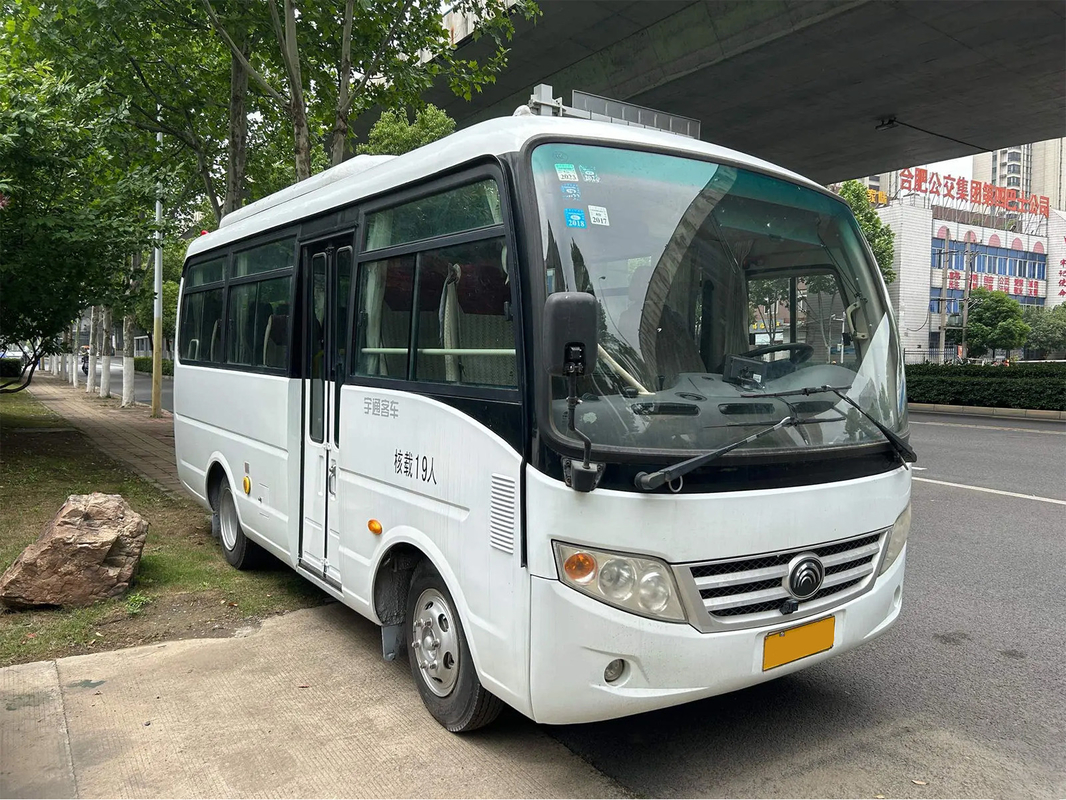 ZK6608 Autobús de pasajeros usado de Yutong / Autobús de pasajeros usado de 10 a 19 asientos de la marca Yutong