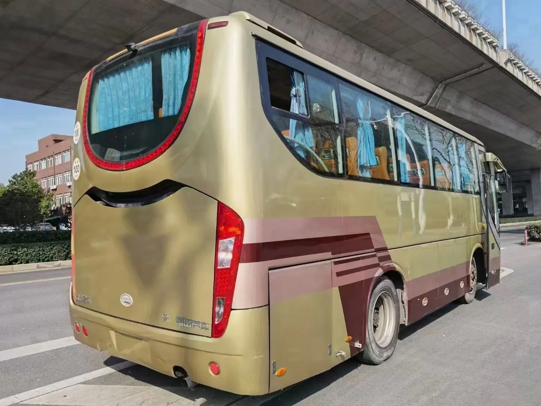 BJ6800 Autobús diésel con aire acondicionado de la marca Futian con conducción izquierda con gran espacio para el equipaje